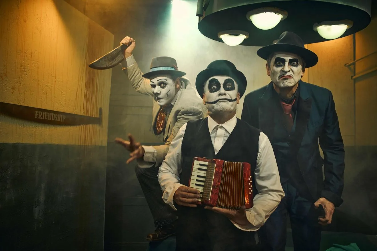 THE TIGER LILLIES