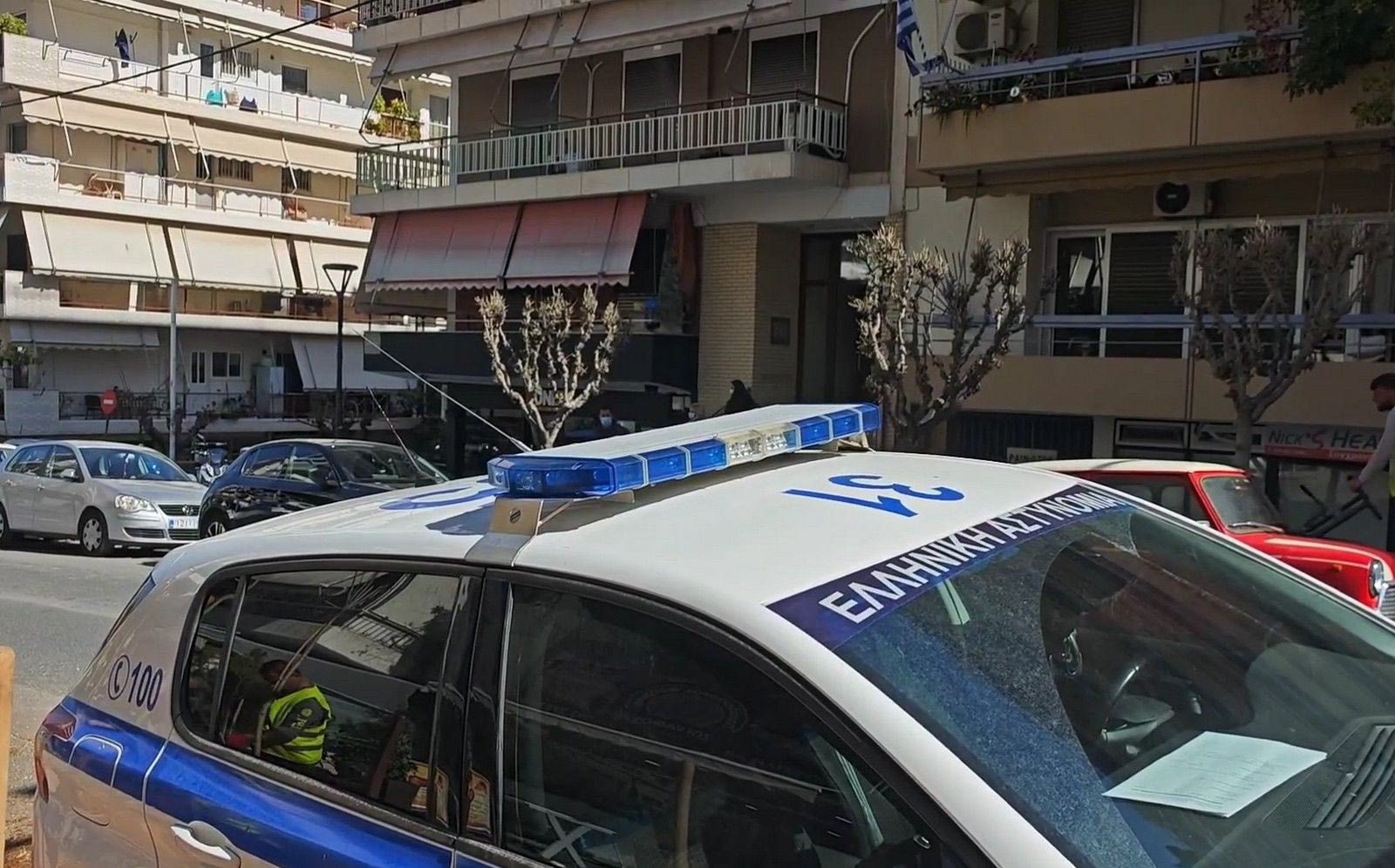 Θρίλερ στου Ζωγράφου: Μάνα και κόρη βρέθηκαν νεκρές σε σφραγισμένο δωμάτιο σε σπίτι