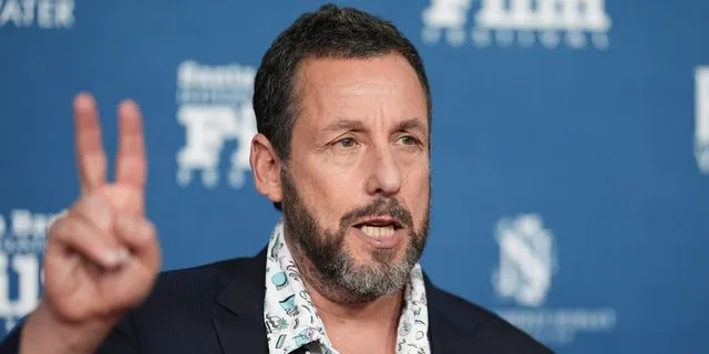 Ο Άνταμ Σάντλερ