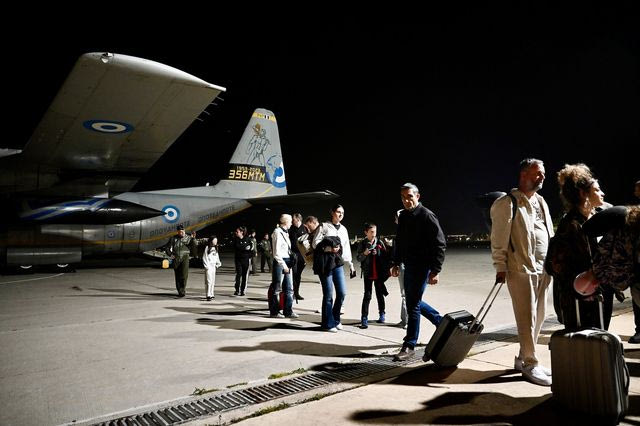 ΥΠΕΞ: Επαναπατρισμός 315 Ελλήνων από τη Μέση Ανατολή