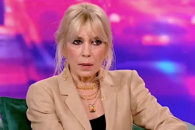 Μυρτώ Αλικάκη: Δεν μπορώ να ερωτευτώ κάποιον αν δεν έχει αυτή τη “μαύρη τρύπα”