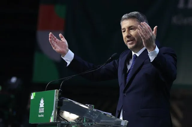 Συνέδριο ΠΑΣΟΚ: Το “συλλογικό θέλω” να γίνει “πολιτικό μπορώ”