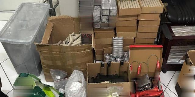 Ανήλικος είχε μετατρέψει το δωμάτιο του σε εργαστήριο αυτοσχέδιων κροτίδων