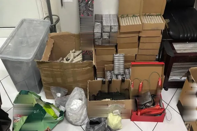 Ανήλικος είχε μετατρέψει το δωμάτιο του σε εργαστήριο αυτοσχέδιων κροτίδων