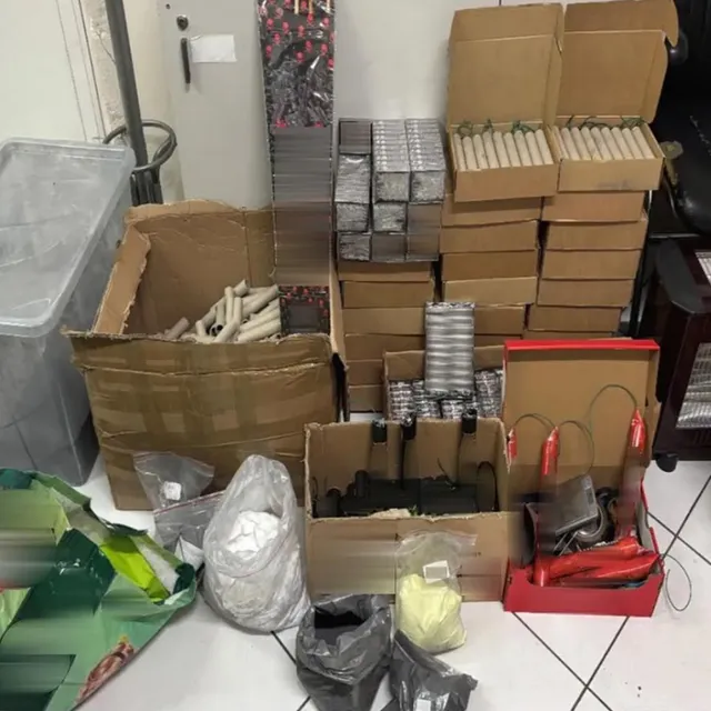 Ανήλικος είχε μετατρέψει το δωμάτιο του σε εργαστήριο αυτοσχέδιων κροτίδων