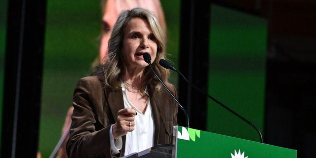 Η Μιλένα Αποστολάκη στο 4ο τακτικό συνέδριο του ΠΑΣΟΚ