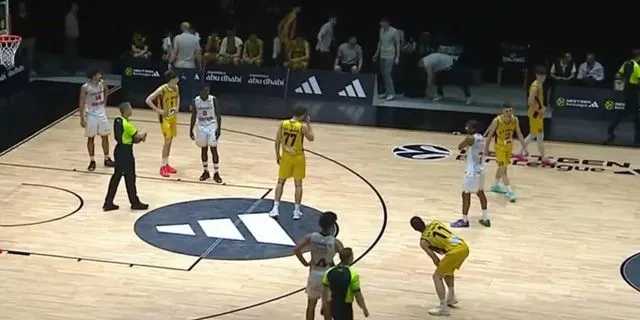 Επιστρέφει από το Άμπου Ντάμπι η ομάδα μπάσκετ Κ18 του Άρη