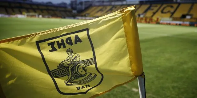 Θεσσαλονίκη: Έφοδος της ΕΛ.ΑΣ. στον σύνδεσμο του Άρη στη Χαριλάου