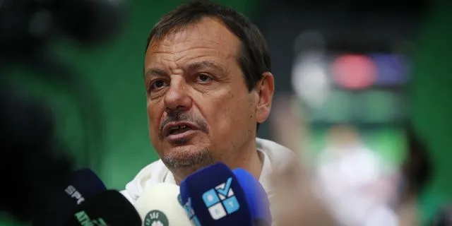 Ο Εργκίν Αταμάν