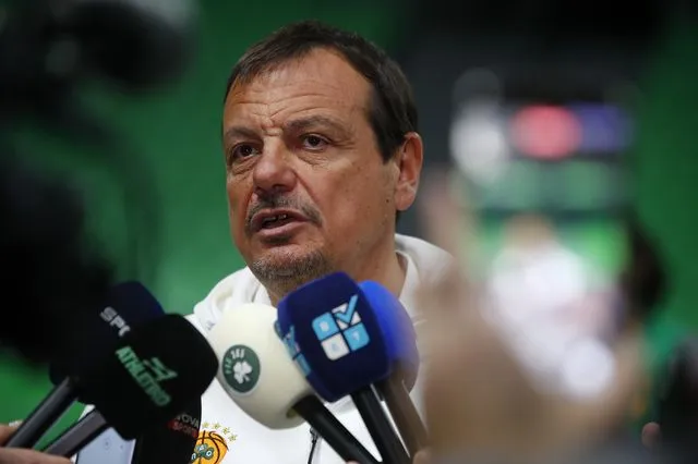 Ο Εργκίν Αταμάν