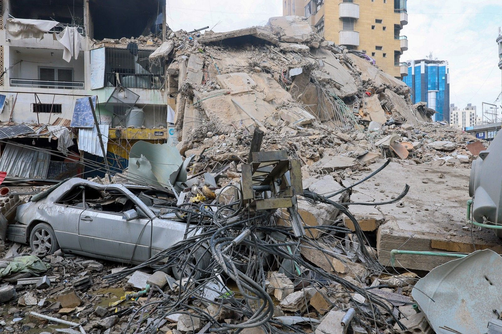 LIVE: Νέους στόχους των ΗΠΑ ψάχνει να χτυπήσει το Ιράν ως απάντηση στις απειλές Τραμπ