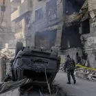 Το Ιράν προειδοποιεί με αντίποινα τις ΗΠΑ – Πλήγμα στην αμερικανική πρεσβεία στη Βαγδάτη