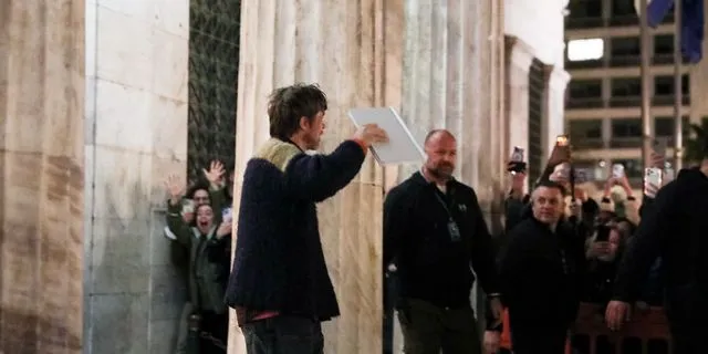 Γυρίσματα για την ταινία "The Riders", με πρωταγωνιστή τον Μπράντ Πιτ, στην πλατεία Κοτζιά