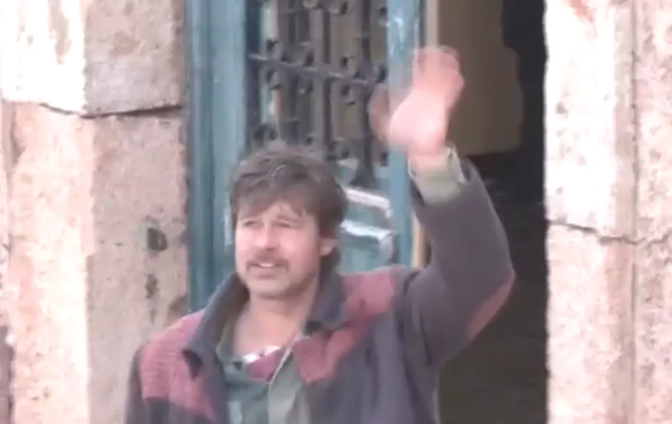 Στη Χαλκίδα ο Μπραντ Πιτ - Τα πρώτα πλάνα και ο επόμενος σταθμός του