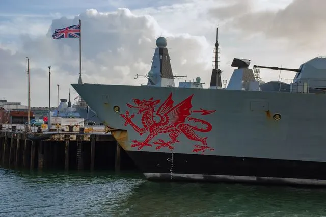 Το αντιτορπιλικό HMS Dragon