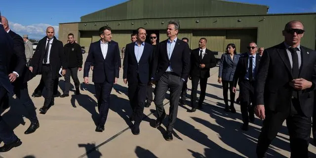 Μακρόν – Μητσοτάκης: “Η Κύπρος δεν είναι μόνη της”