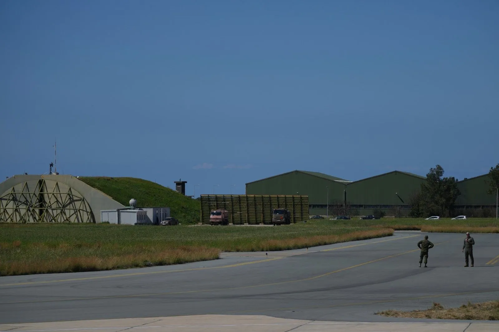 LIVE: Παγκόσμιος συναγερμός για το πετρέλαιο - Ανελέητοι βομβαρδισμοί στη Βηρυτό