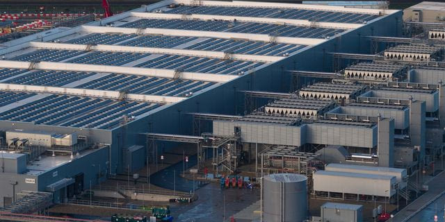 Ινστιτούτο Τσίπρα για data centers: Από τη “ψηφιακή αποικία” στη στρατηγική αυτονομία