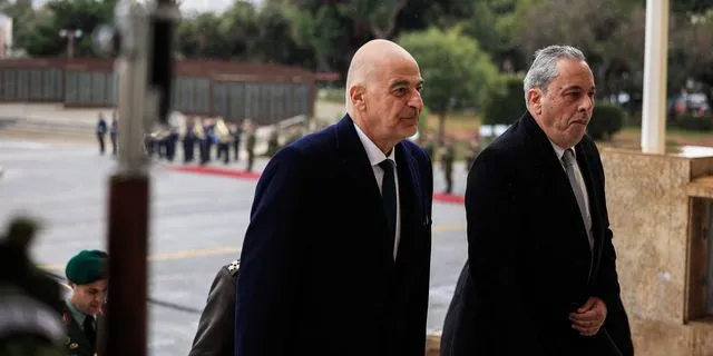 Συνάντηση Δένδια με τον Κύπριο ομόλογό του: “Αποδεικνύουμε έμπρακτα ότι η Κύπρος κείται πλησίον”