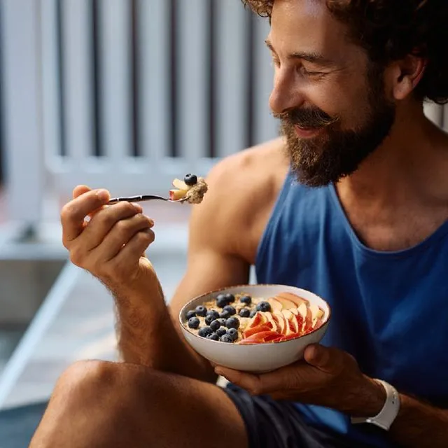 Σταμάτα να μετράς θερμίδες – Αυτό είναι το μυστικό για ένα υγιές βάρος