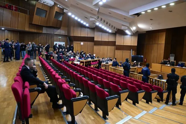 Ανακοίνωση της απόφασης στην δίκη της "Χρυσής Αυγής" σε δεύτερο βαθμό στο Εφετείο Αθηνών