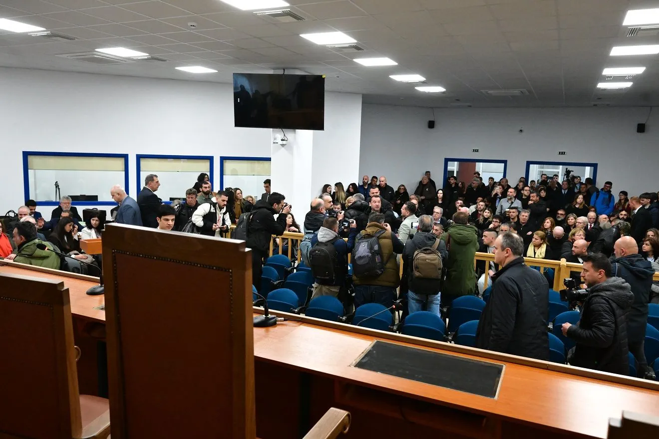 Δίκη για το σιδηροδρομικό δυστύχημα στα Τέμπη.