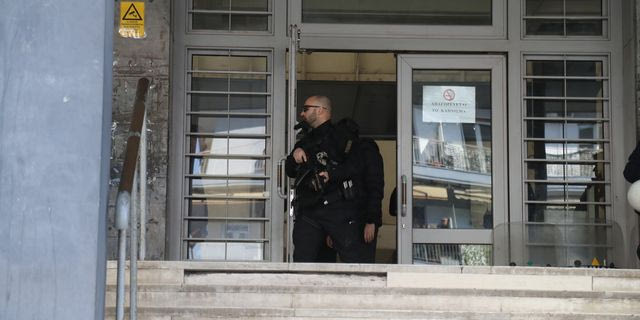 Καλαμαριά: Εμφανίστηκε αυτοβούλως ο 20χρονος που αναζητούνταν για την εμπλοκή στη δολοφονία Κλεομένη