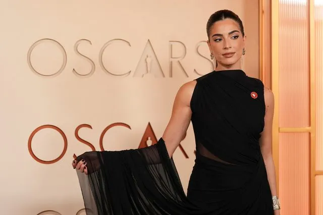 Η Saja Kilani στο κόκκινο χαλί των Όσκαρ