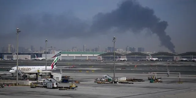 Στιγμιότυπο από το Διεθνές αεροδρόμιο στο Νουμπάι