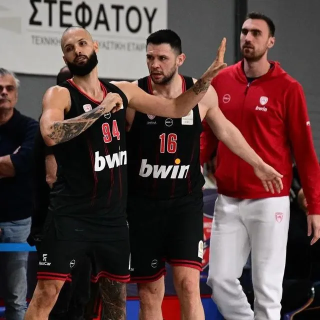 Η ΚΑΕ Παναθηναϊκός ζητά τιμωρία Μπαρτζώκα και Φουρνιέ