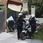 Έφοδος της ΕΛ.ΑΣ σε αποθήκη γνωστής γκαλερί του Κολωνακίου – Κρατείται ο ιδιοκτήτης