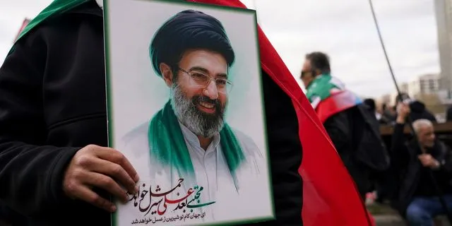 Μοτζτάμπα Χαμενεΐ