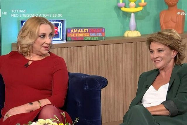 “Χόρεψε όπως ο μπαμπάς σου” – Η κόρη του Ντίνου Ηλιόπουλου μιλά για τις δυσκολίες που αντιμετώπισε ως παιδί