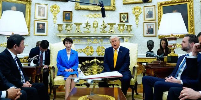 Το “αστείο” Τραμπ για το Περλ Χάρμπορ που έφερε.. σιωπή στο Οβάλ Γραφείο