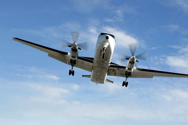 Αλγερία: Συντριβή στρατιωτικού αεροσκάφους – Δύο νεκροί και τέσσερις τραυματίες