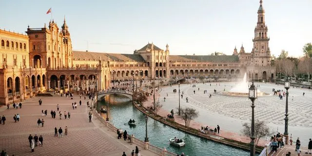 Άνοιξη στις 6 πιο γοητευτικές πόλεις του πλανήτη