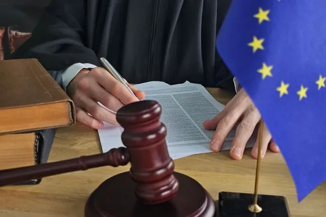 Γκάφα της Ευρωπαϊκής Εισαγγελίας: Κατηγόρησε βουλευτή για δωροδοκία λόγω… συνωνυμίας