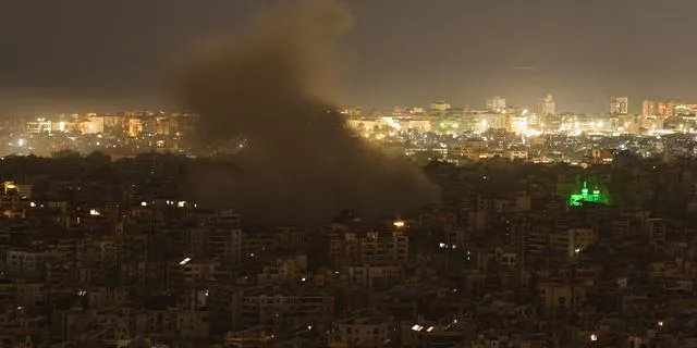 Ομοβροντία ιρανικών πυραύλων στο Τελ Αβίβ – Ισραηλινό σφυροκόπημα στον Λίβανο