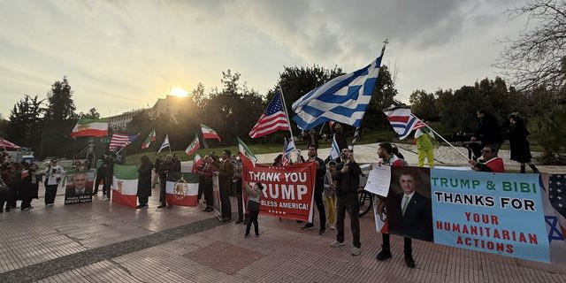 Ιρανοί ευχαριστούν τον Τραμπ σε συγκέντρωση στην Αθήνα