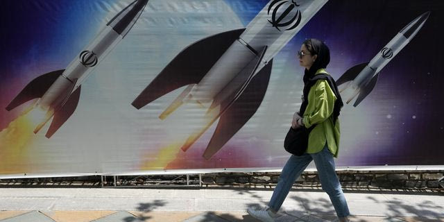 Aπό το “beautiful” στο “nuclear”: Πώς το λεξιλόγιο δημοτικού του Τραμπ στρώνει το δρόμο για το Ιράν