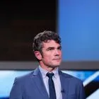 ΗΠΑ: Γιατί η παραίτηση Κεντ είναι “επικίνδυνη” για τον Τραμπ – Η απάντηση του Λευκού Οίκου