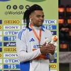 Καραλής: Η απονομή του αργυρού μεταλλίου στον Μανόλο