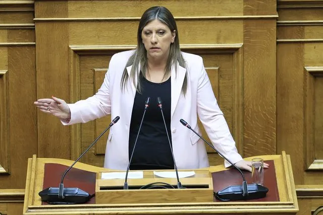 Η Ζωή Κωνσταντοπούλου