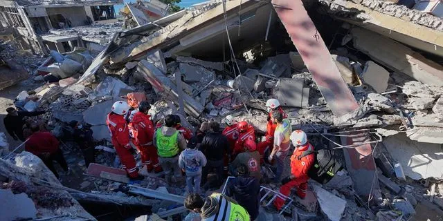 Νεκροί 12 υγειονομικοί από επίθεση του Ισραήλ σε κέντρο υγείας