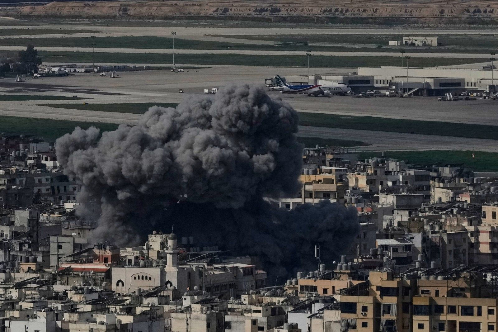 LIVE: Δένδιας: Δεν έχουμε καμιά πληροφόρηση για drones προς τη Σούδα