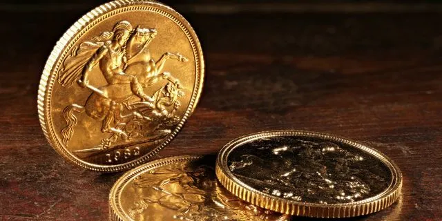 “Χρυσός πυρετός” με τις λίρες