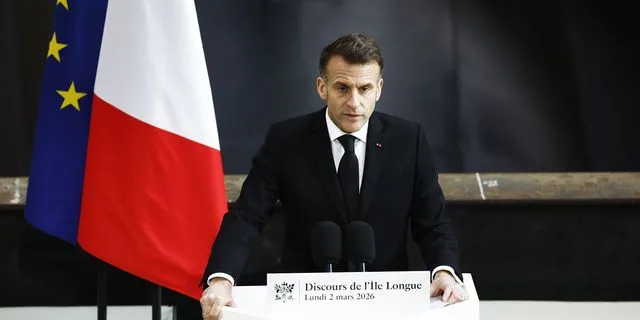 Μακρόν: Η Γαλλία θα αυξήσει τον αριθμό των πυρηνικών κεφαλών της