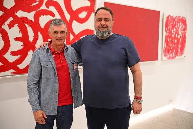 Ολυμπιακός: Συνάντηση Μαρινάκη – Μεντιλίμπαρ ενόψει playoffs και μήνυμα για το πρωτάθλημα