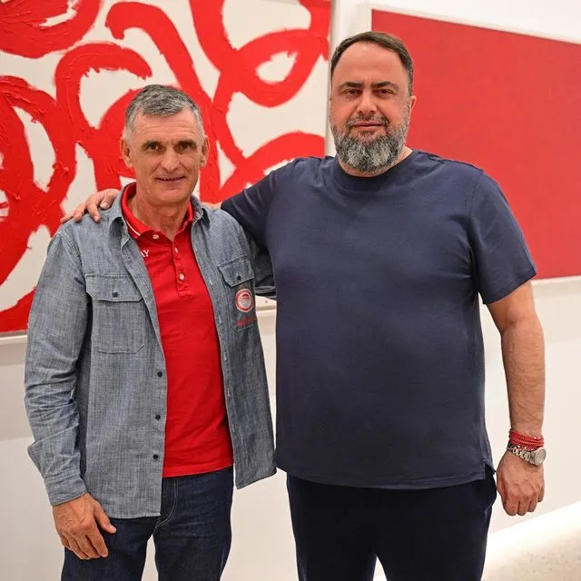 Συνάντηση Μαρινάκη – Μεντιλίμπαρ ενόψει playoffs και μήνυμα για το πρωτάθλημα