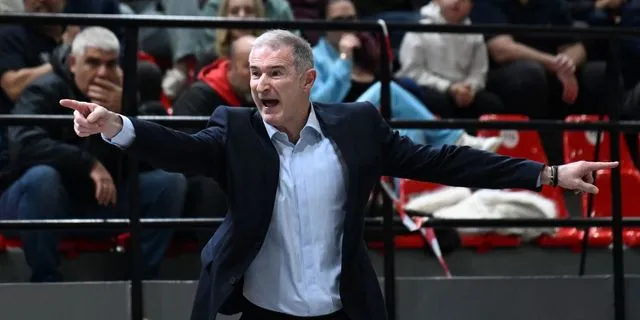 Μάρκοβιτς: “Οπαδός της Καρδίτσας είπε 10 φορές “γ@@ω τη μάνα σου” στον Νικολαΐδη”